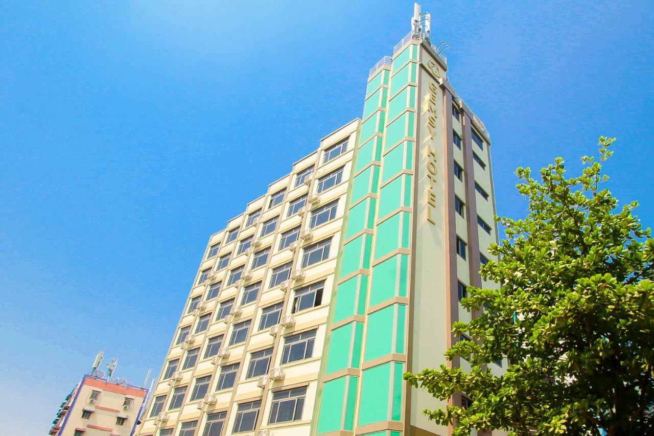 Gemsy Hotel Yangon Exterior photo